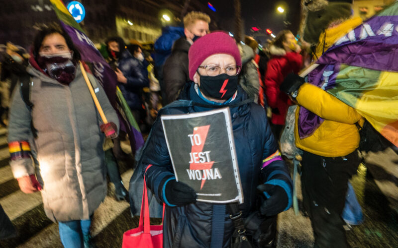 Aktywistka poniżona na komisariacie