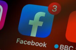 Facebook blokuje Australię