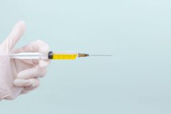 Ataki antyszczepionkowców przybierają na sile